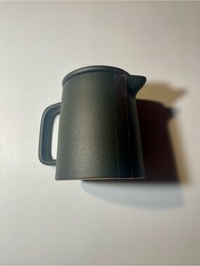 Woolrich Coffee Server NWT Microwave Safe Handwash Only Stoneware Ceramic Drink